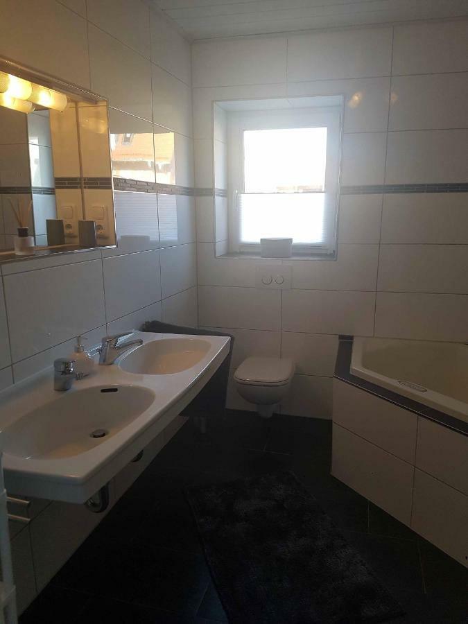 Haeuslinger Ferienwohnung エルランゲン エクステリア 写真